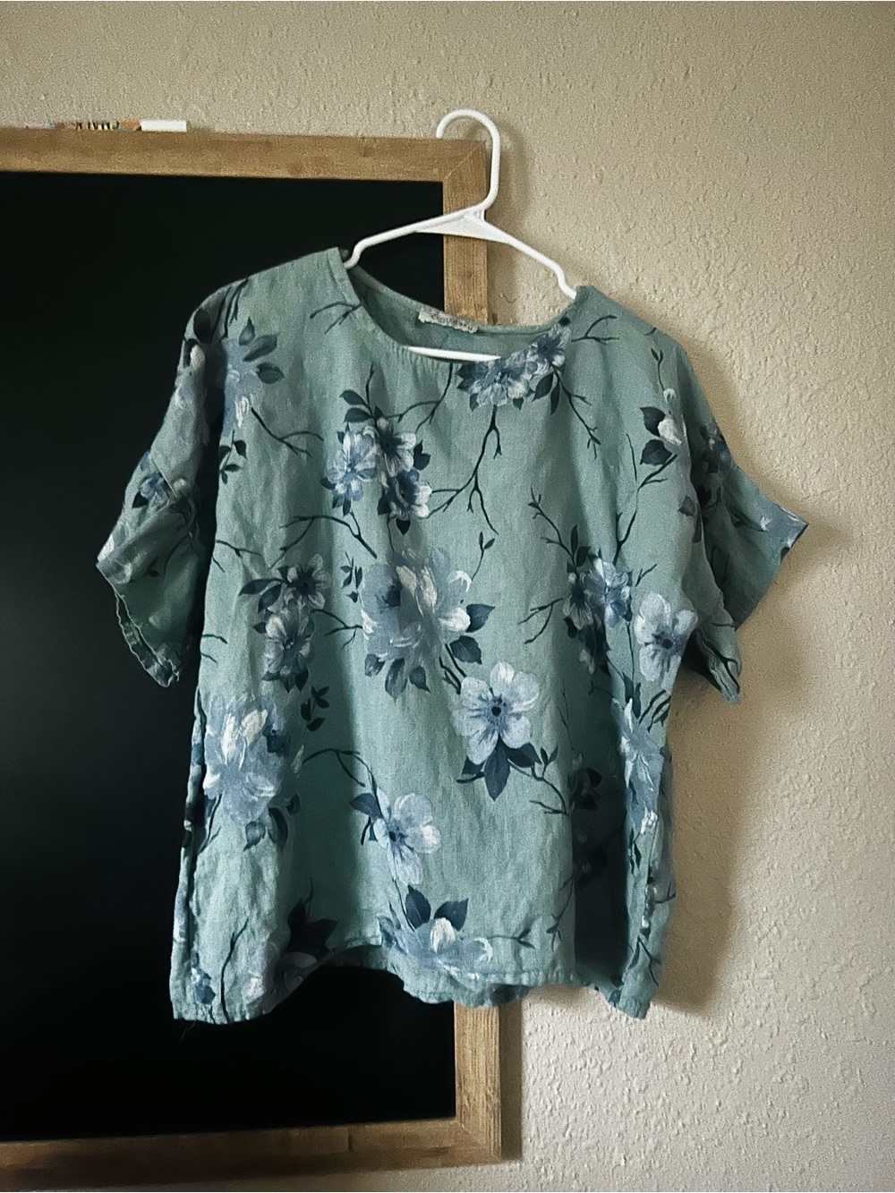 Women's Green Floral Short Sleeve Linen Top